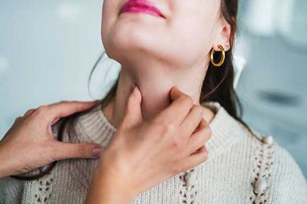 Hyperthyroidism in women کم کاری تیروئید در زنان از علائم تا درمان